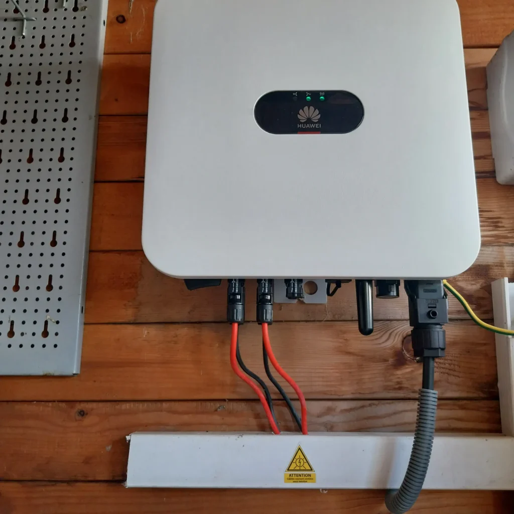 service-remplacement-onduleur-photovoltaique-les-barils