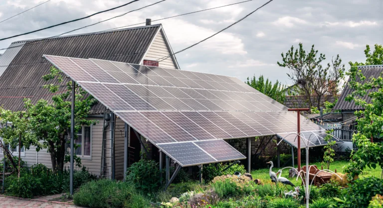 Installation-de-panneaux-solaires-avec-AES-Normandie-en-Normandie-27