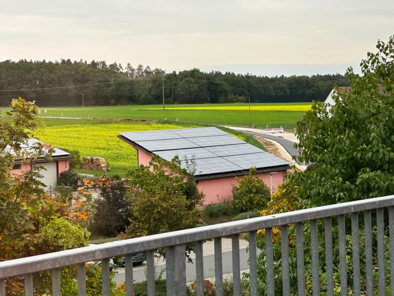 installation photovoltaïque avec batterie de stockage