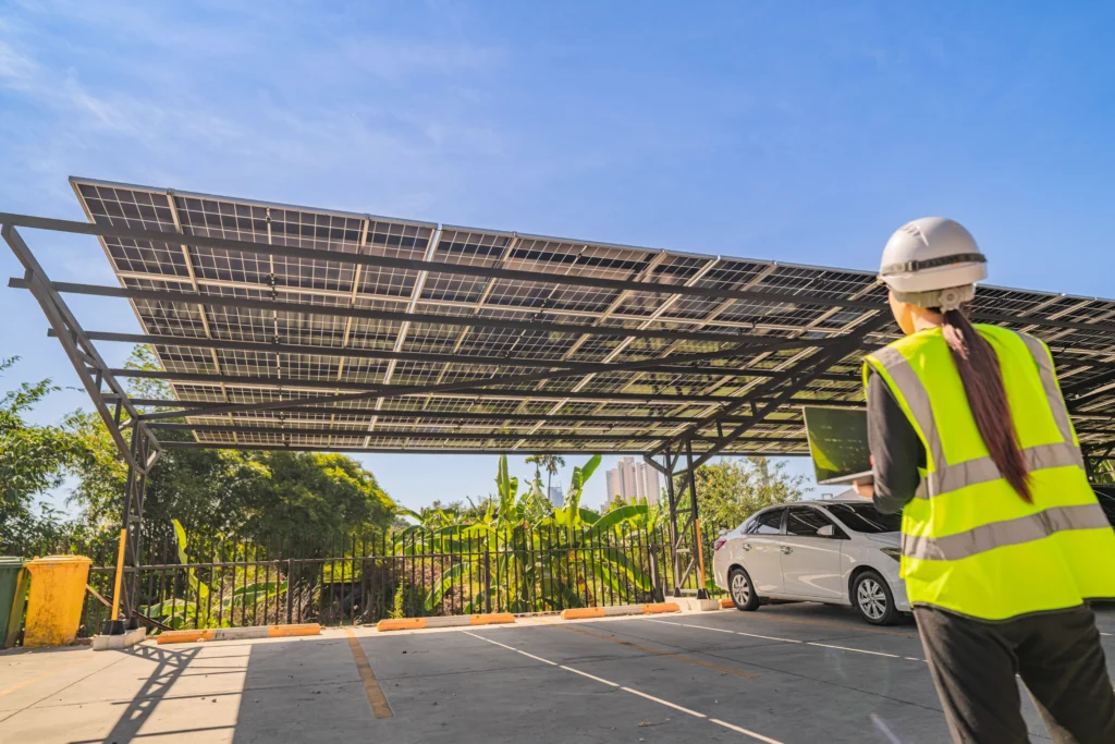 Parking d&rsquo;entreprise : valorisez vos espaces avec le carport solaire en 2026